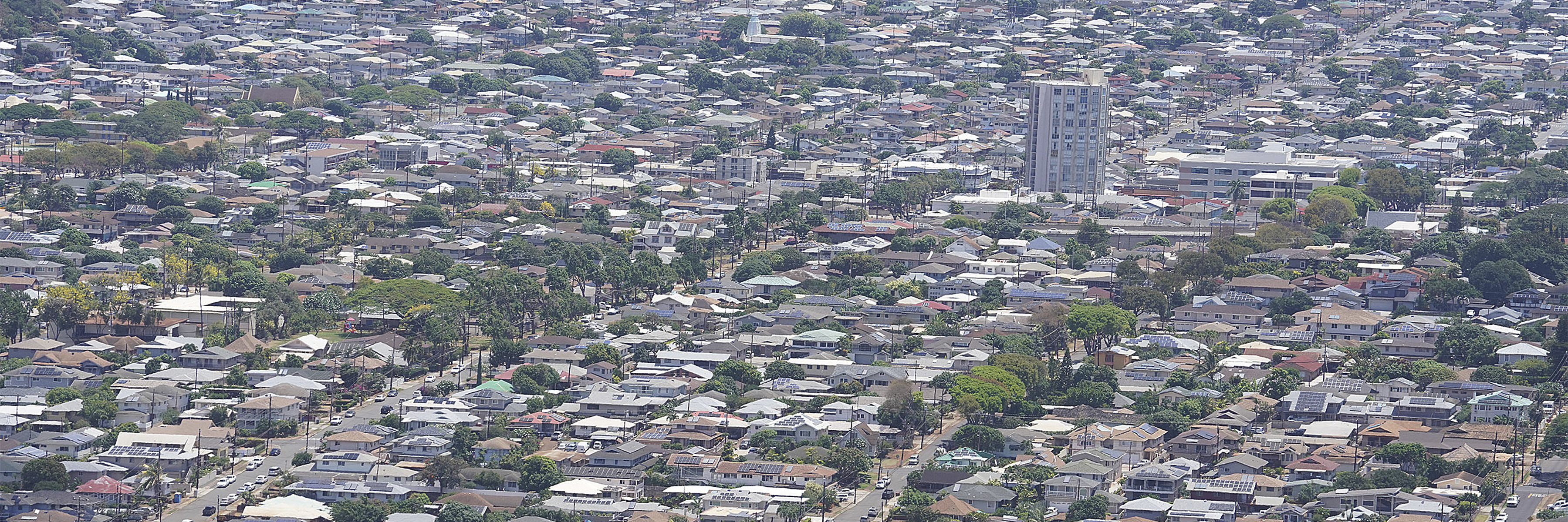 Kaimuki and Palolo Valley from Diamond Head lookout
