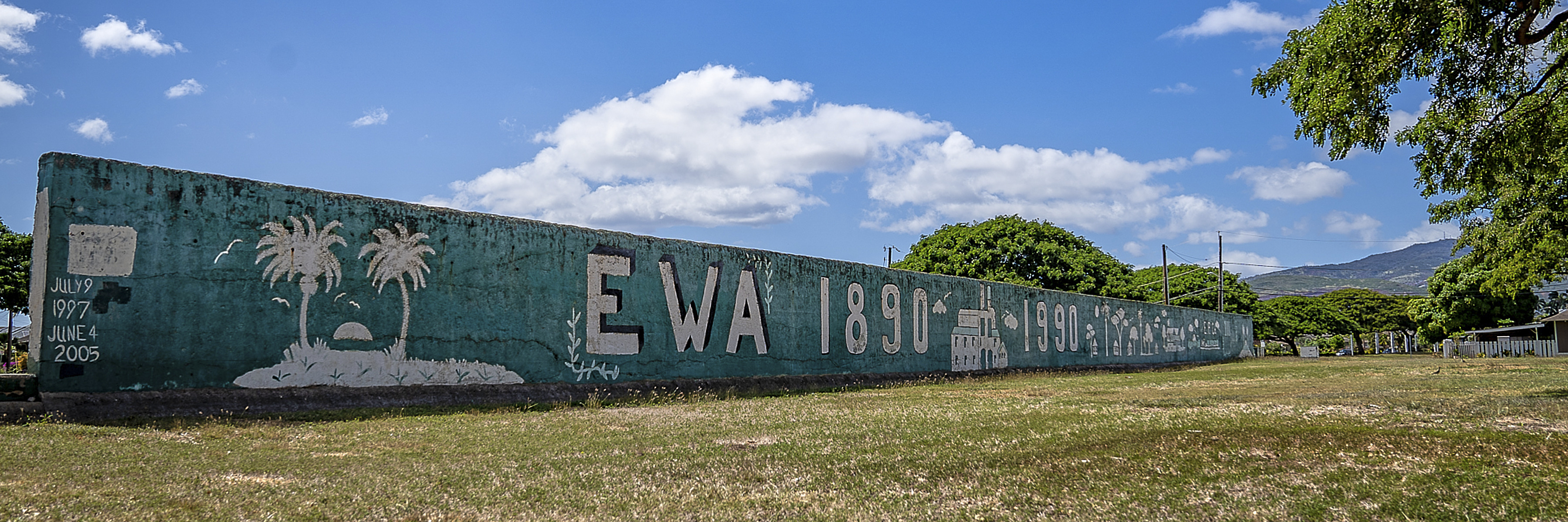 Ewa Beach, Green Wall
