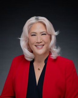 Kim Coco Iwamoto headshot