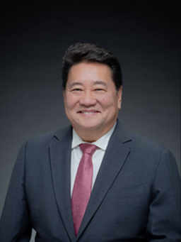 Kyle Yamashita headshot