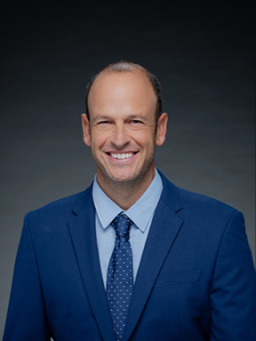 Luke Evslin headshot