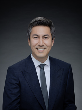 Scot Matayoshi headshot